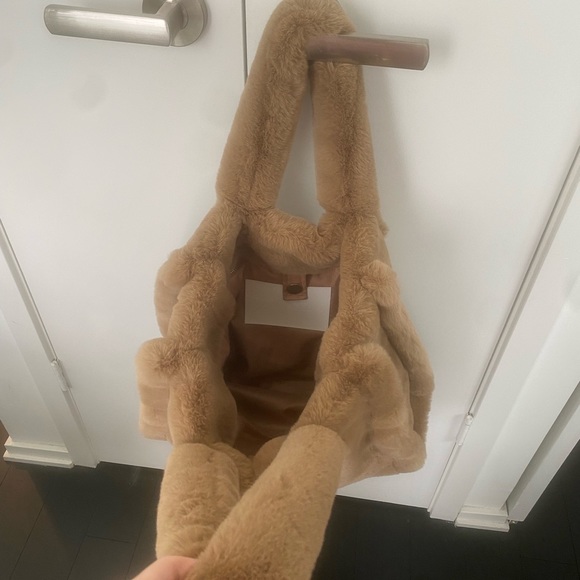 Stand Studio fur tote ๐งธ - Picture 3 of 6